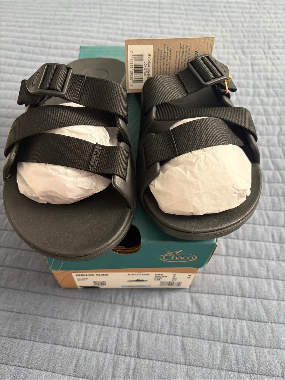 Chaco Chillos Slide in Black